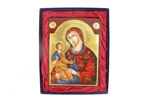 Importante icona dipinta a mano in confezione lusso raffigurante Madonna con Bambino su sfondo marrone. Dimensioni icona cm 30 x 40.